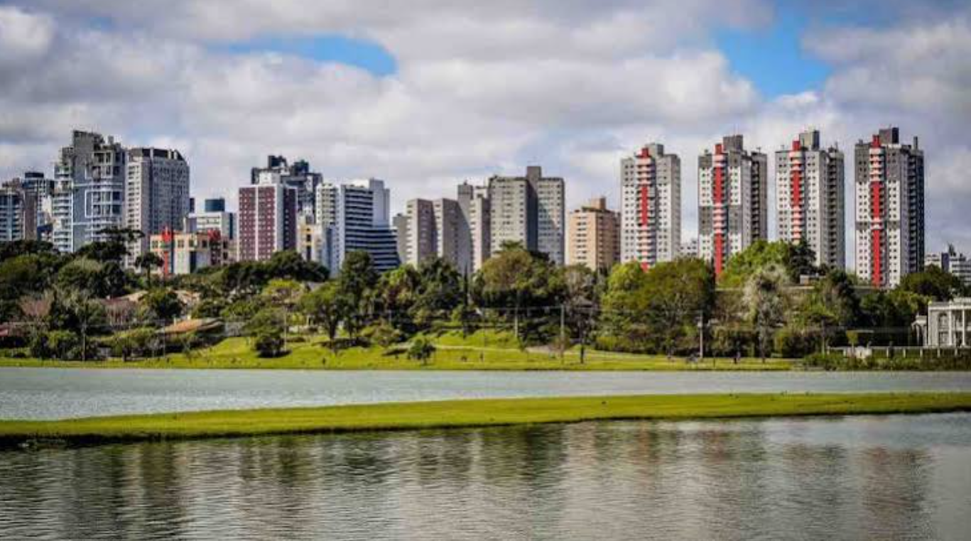 Bigorrilho, Curitiba: charme, localização e qualidade de vida em um só bairro — Infraestrutura e serviços do dia a dia